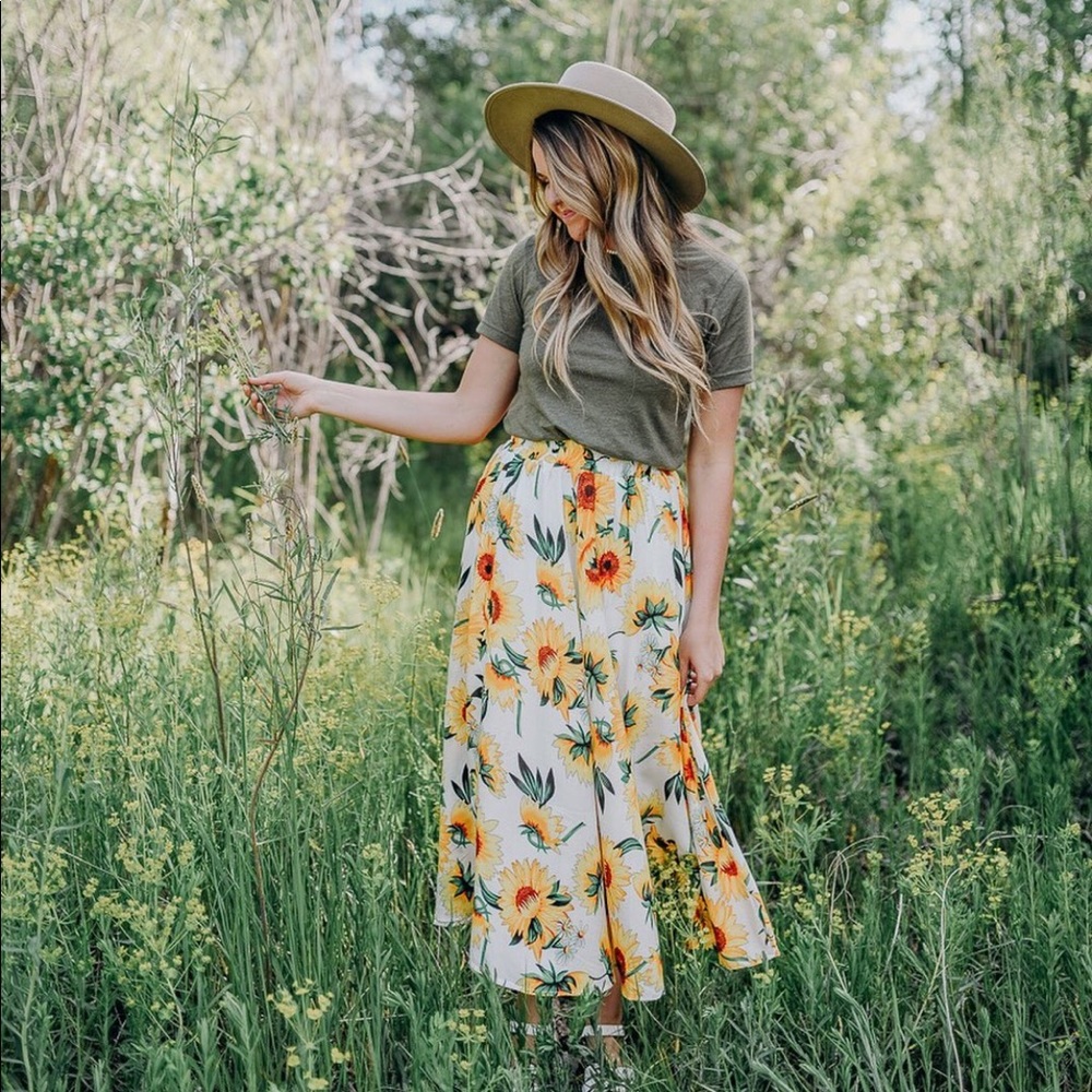 Sunflower Detailed Skirt
